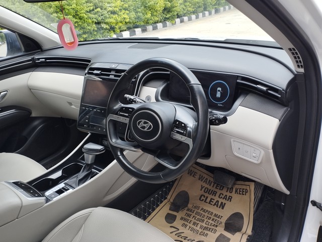 Second-hand 2023 Hyundai Tucson Signature Diesel AT for sale in New Delhi-12