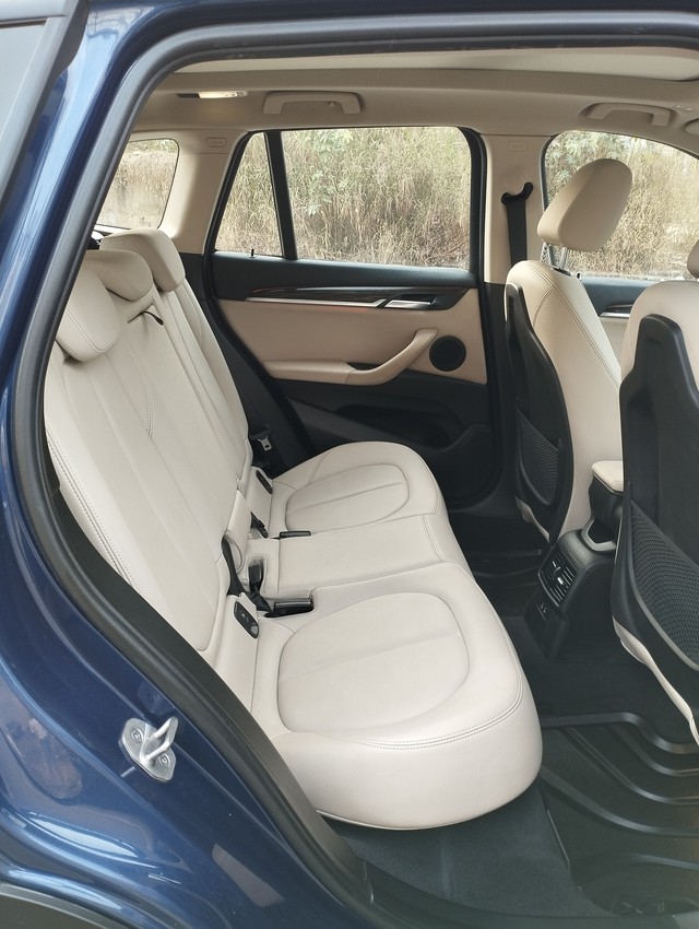 Second-hand 2021 BMW X1 sDrive20i xLine for sale in New Delhi-12