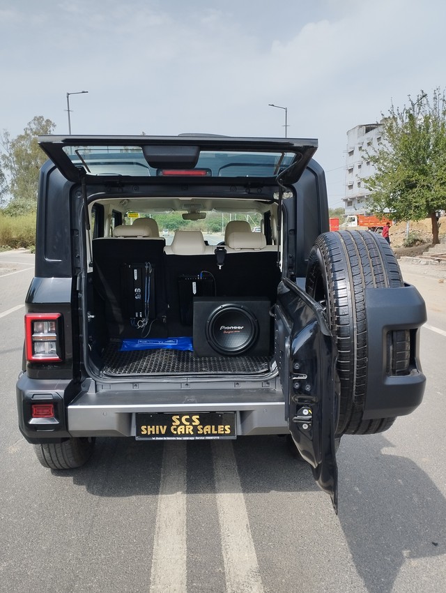 Second-hand 2024 Mahindra Thar ROXX MX5 RWD Diesel AT for sale in New Delhi-5