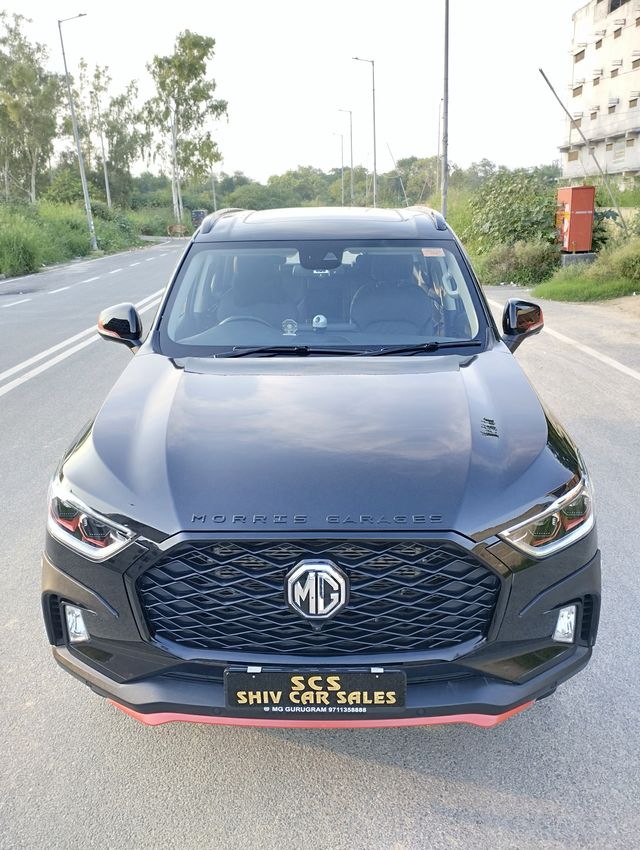 MG Gloster Savvy 4x2 7Str Second-hand 2025 MG Gloster Savvy 4x2 7Str for sale in New Delhi