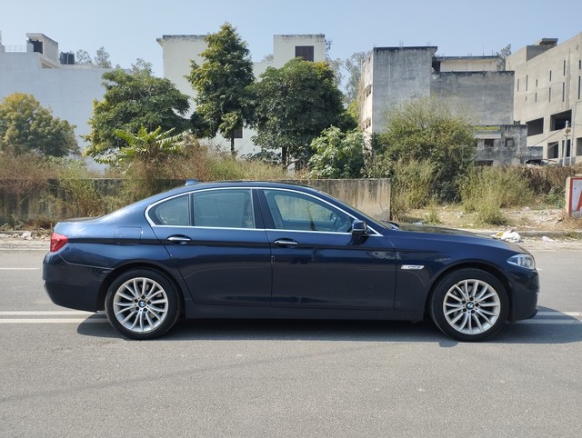 BMW 5 Series 520d Luxury Line Second-hand 2017 BMW 5 Series 520d Luxury Line for sale in New Delhi-1