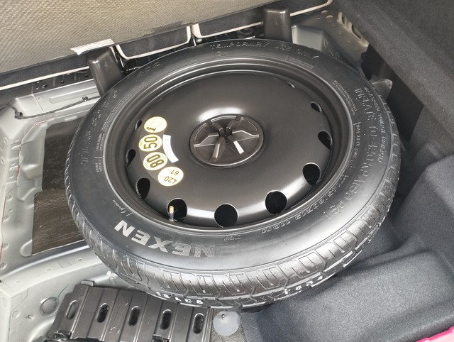 Mercedes-Benz GLC 200 Second-hand 2022 Mercedes-Benz GLC 200 for sale in New Delhi-5