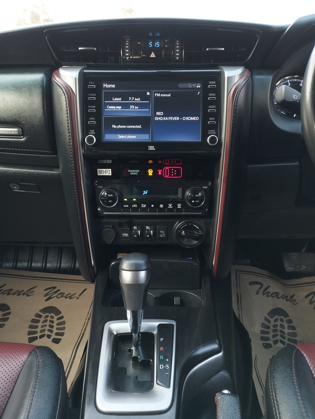 Second-hand 2024 Toyota Fortuner Legender 4x4 AT for sale in New Delhi-14