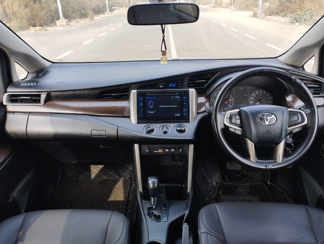 Toyota Innova Crysta 2.4 GX 7 STR AT Second-hand 2020 Toyota Innova Crysta 2.4 GX 7 STR AT for sale in New Delhi-15