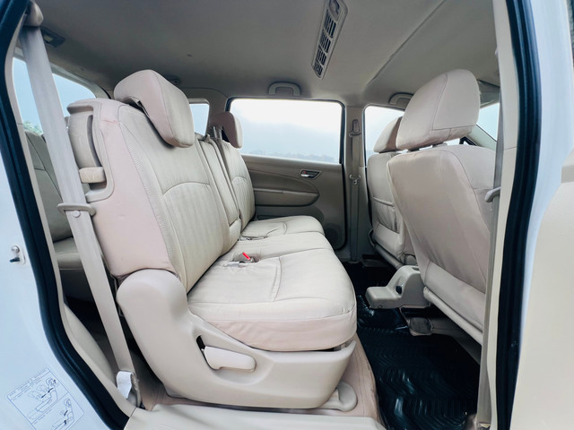 Second-hand 2016 Maruti Ertiga SHVS VDI for sale in Ahmedabad-8