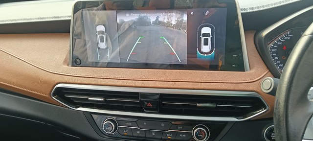 Second-hand 2021 MG Gloster Sharp 7-Str for sale in Mumbai-13