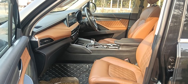 Second-hand 2021 MG Gloster Sharp 7-Str for sale in Mumbai-10