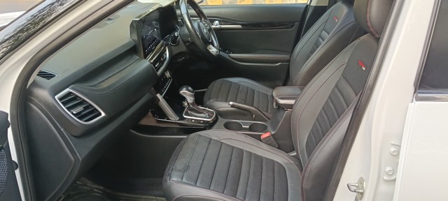 Second-hand 2020 Kia Seltos GTX Plus DCT for sale in Mumbai-14