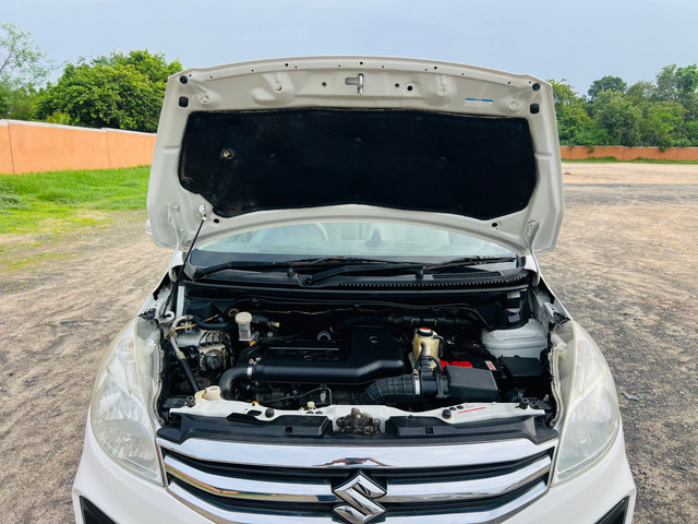 Second-hand 2016 Maruti Ertiga SHVS VDI for sale in Ahmedabad-4