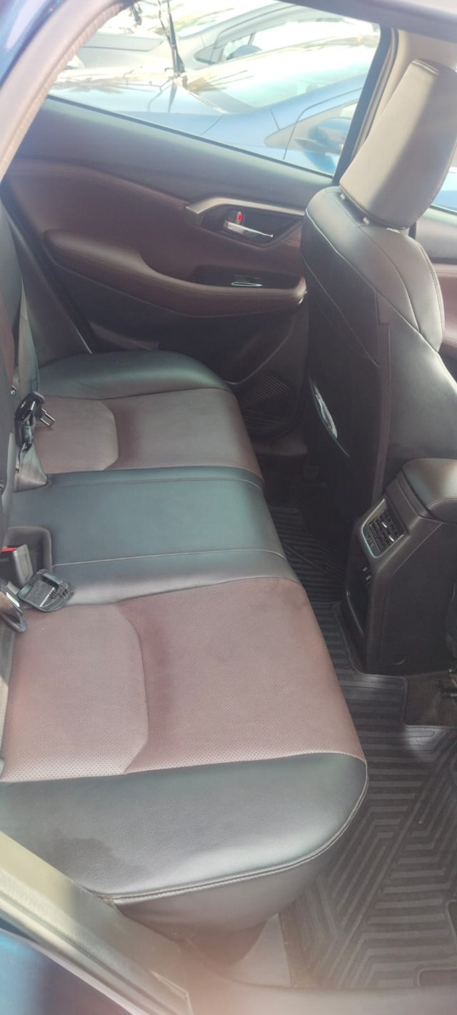 Second-hand 2022 Maruti Grand Vitara Alpha BSVI for sale in Bangalore-5