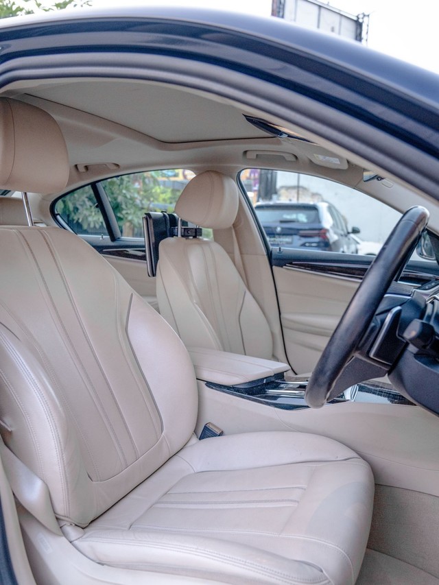 Second-hand 2019 BMW 5 Series 520d Luxury Line for sale in Jaipur-5