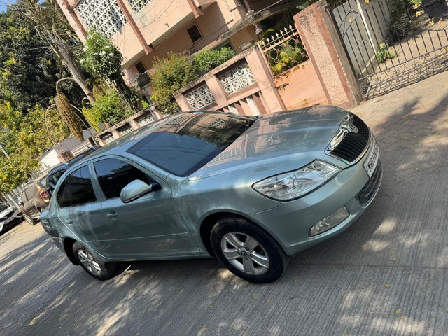 Second-hand 2010 Skoda Laura 1.9 TDI MT Elegance for sale in Nagpur-3