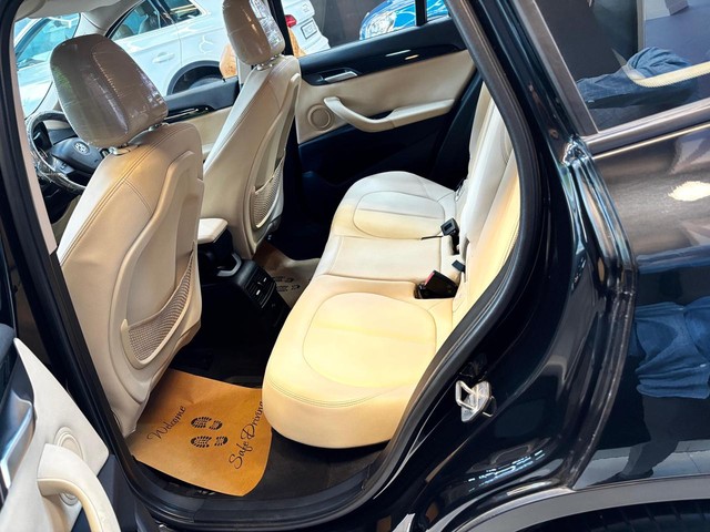 Second-hand 2018 BMW X1 sDrive20d Expedition for sale in Pune-12