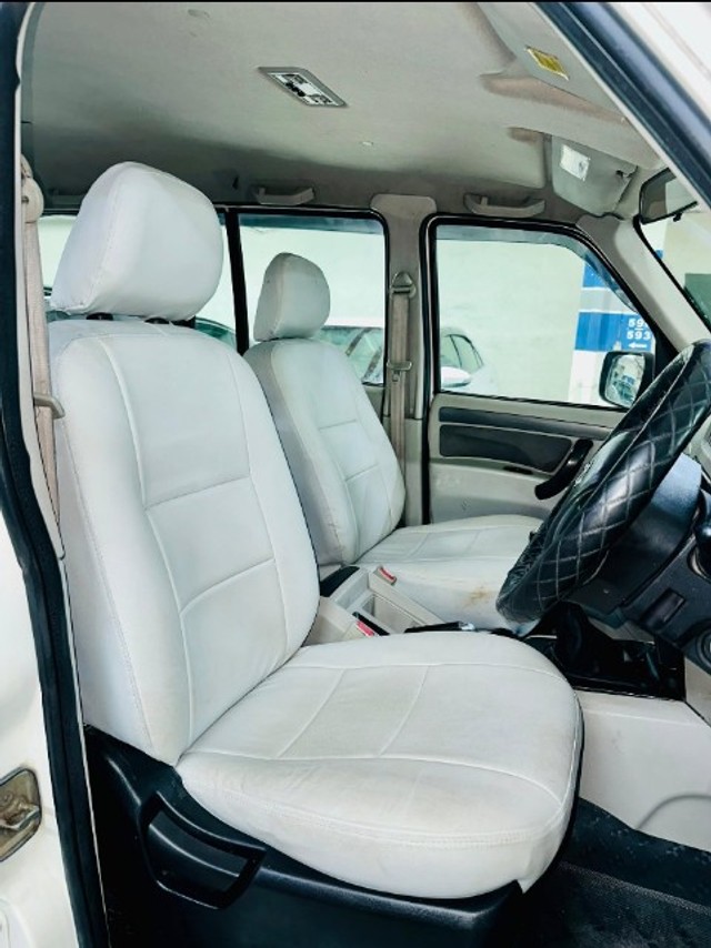 Second-hand 2015 Mahindra Scorpio S6 7 Seater for sale in Pune-8