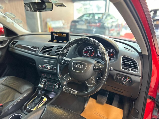 Second-hand 2018 Audi Q3 30 TFSI Premium FWD for sale in Pune-10