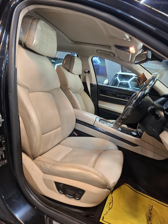 Second-hand 2013 BMW 7 Series 730Ld for sale in Pune-9