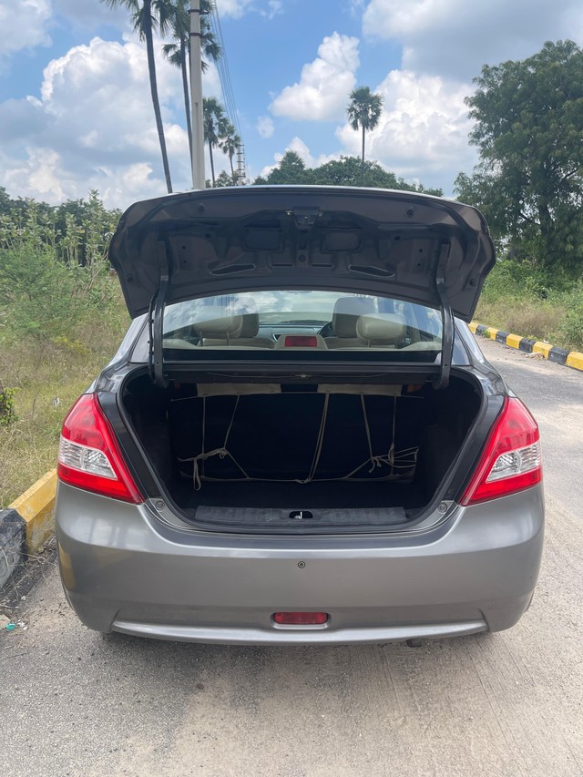 Second-hand 2014 Maruti Swift Dzire VDI for sale in Hyderabad-19