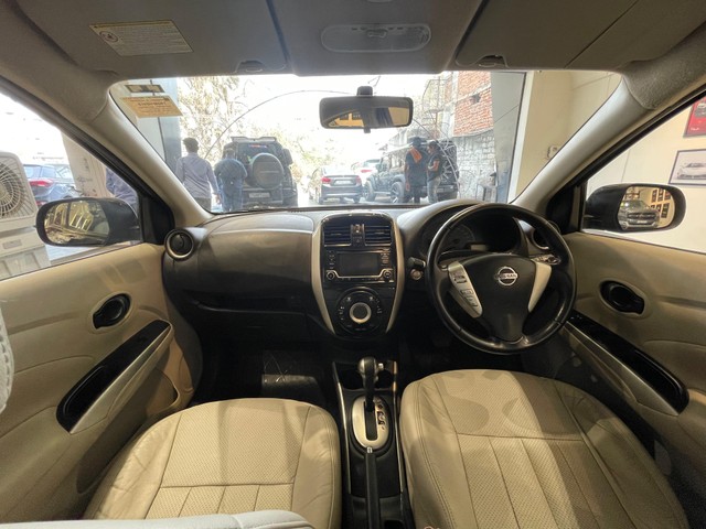 Second-hand 2017 Nissan Sunny XV CVT for sale in Hyderabad-12