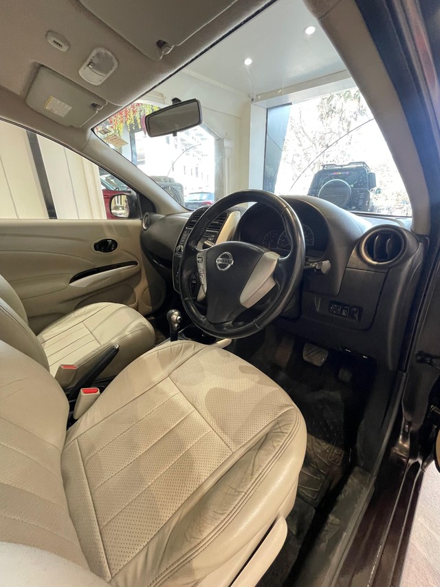 Second-hand 2017 Nissan Sunny XV CVT for sale in Hyderabad-17