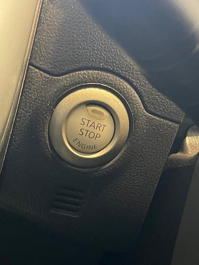 Second-hand 2017 Nissan Sunny XV CVT for sale in Hyderabad-15