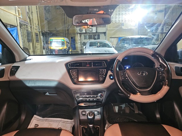 Second-hand 2019 Hyundai i20 Petrol Asta Option for sale in Mira Road-2