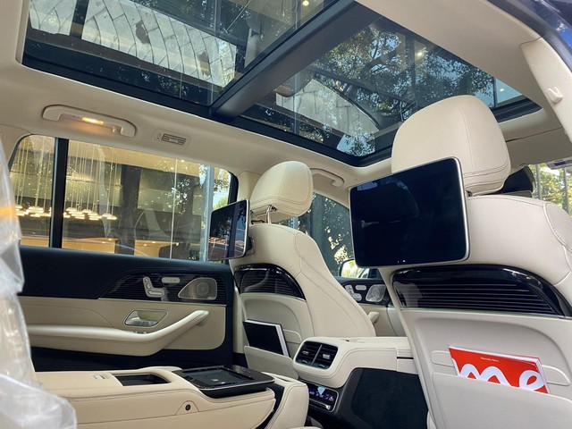 Second-hand 2025 Mercedes-Benz GLS 450 4MATIC AMG Line for sale in Jaipur-11