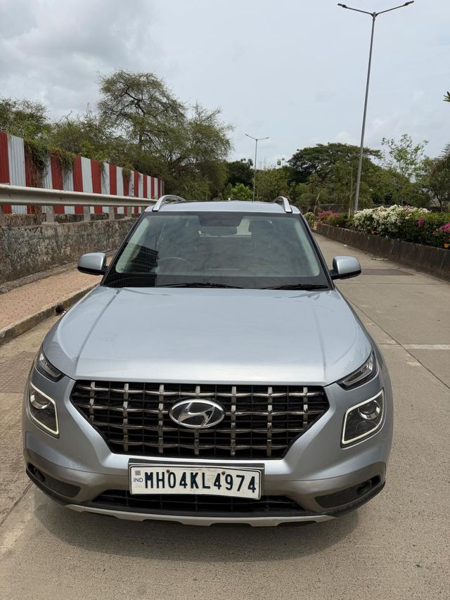 Hyundai Venue SX Plus Turbo DCT Second-hand 2020 Hyundai Venue SX Plus Turbo DCT for sale in Mumbai