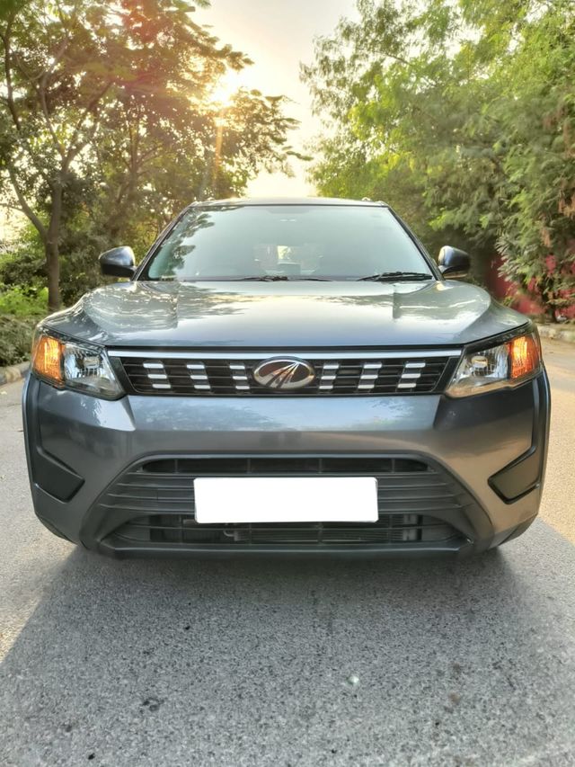 Mahindra XUV300 W6 Diesel BSVI Second-hand 2021 Mahindra XUV300 W6 Diesel BSVI for sale in New Delhi