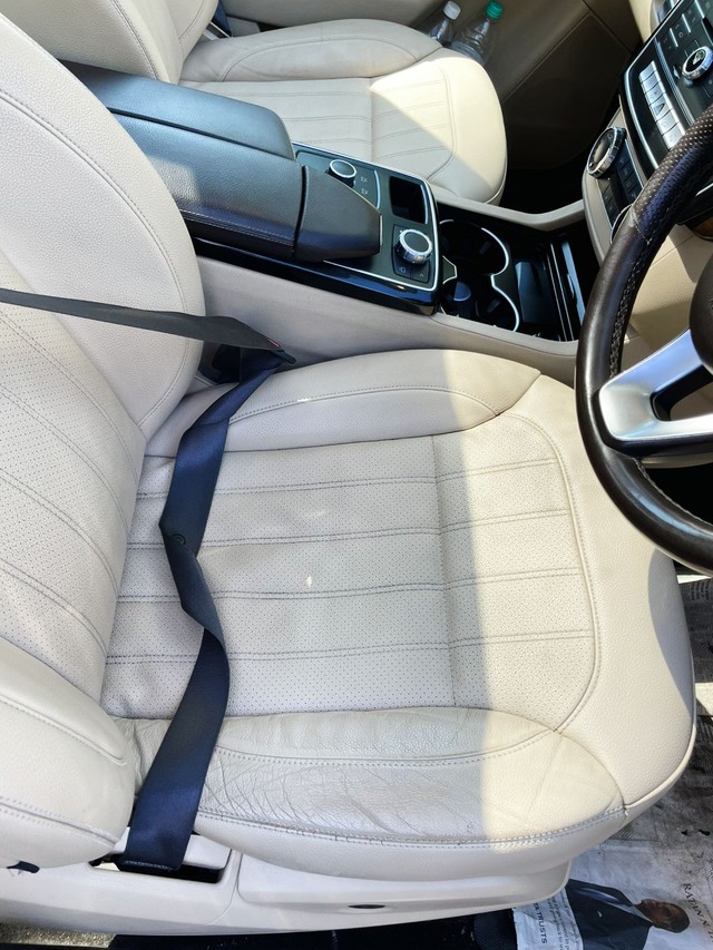 Second-hand 2017 Mercedes-Benz GLE 250d for sale in Mumbai-4