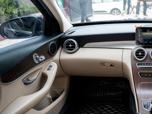 Second-hand 2020 Mercedes-Benz C-Class Progressive C 200 for sale in Jaipur-9