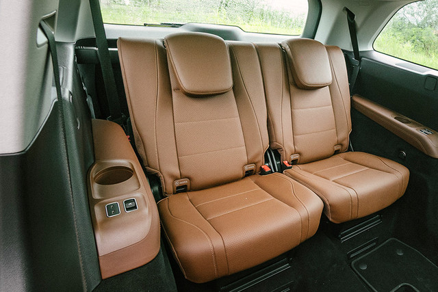 Second-hand 2025 Mercedes-Benz GLS 450d 4MATIC AMG Line for sale in Jaipur-15