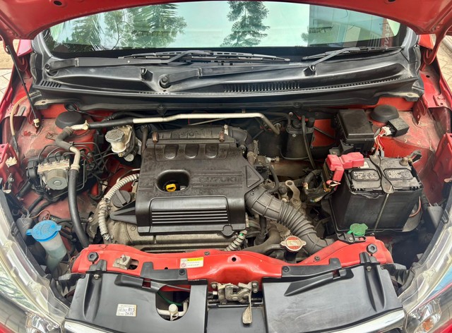 Second-hand 2019 Maruti Suzuki Celerio ZXI Optional MT BSIV for sale in Thane-9