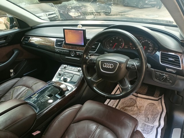 Second-hand 2011 Audi A8 4.2 FSI quattro for sale in New Delhi-5