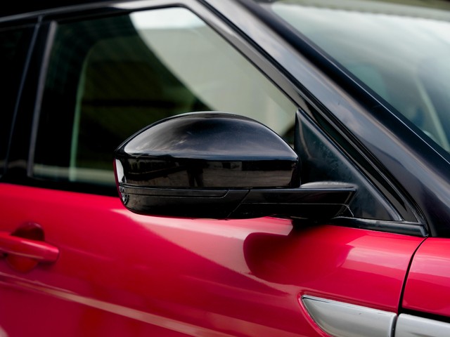 Second-hand 2018 Land Rover Range Rover Evoque 2.0 TD4 SE for sale in Jaipur-9