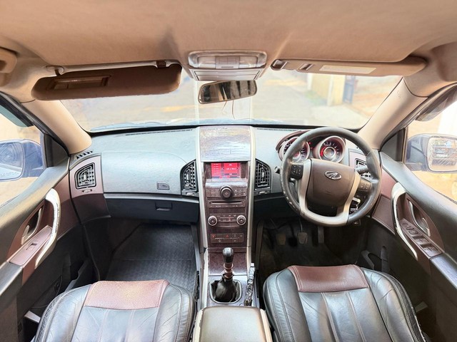 Second-hand 2012 Mahindra XUV500 W8 FWD for sale in Pune-7