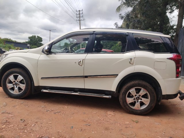 Second-hand 2014 Mahindra XUV500 W8 FWD for sale in Hassan-2