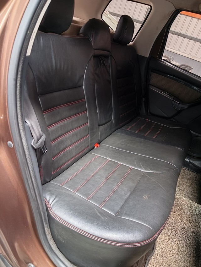 Second-hand 2015 Renault Duster 85PS Diesel RxL for sale in Coimbatore-8