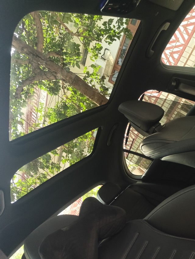 Second-hand 2024 Mercedes-Benz C-Class C 300 for sale in New Delhi-6