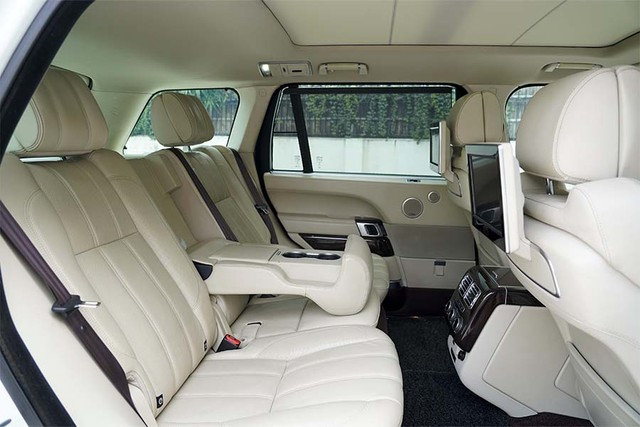 Land Rover Range Rover 5.0 Petrol LWB SVAutobiography Second-hand 2016 Land Rover Range Rover 5.0 Petrol LWB SVAutobiography for sale in Jaipur-11