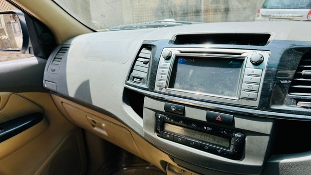 Toyota Fortuner 4x2 Manual Second-hand 2012 Toyota Fortuner 4x2 Manual for sale in Jaipur-4