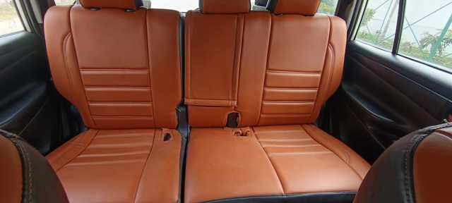 Second-hand 2018 Toyota Innova Crysta 2.4 G MT 8S BSIV for sale in Noida-14