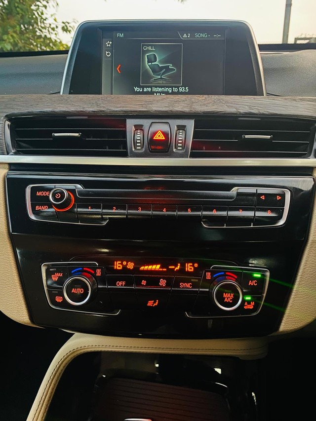 Second-hand 2017 BMW X1 sDrive20d Expedition for sale in Ahmedabad-13