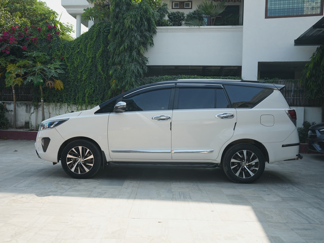 Second-hand 2021 Toyota Innova Crysta 2.4 G 7 STR for sale in Jaipur-2