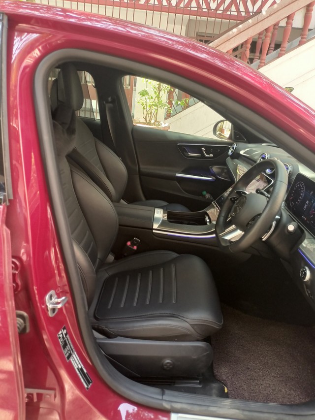 Second-hand 2024 Mercedes-Benz C-Class C 300 for sale in New Delhi-15