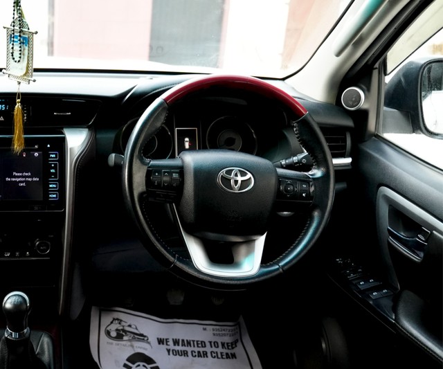 Second-hand 2018 Toyota Fortuner 2.8 2WD MT BSIV for sale in Jaipur-14