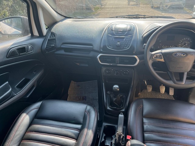 Second-hand 2017 Ford Ecosport 1.5 Petrol Ambiente BSIV for sale in Dehradun-11
