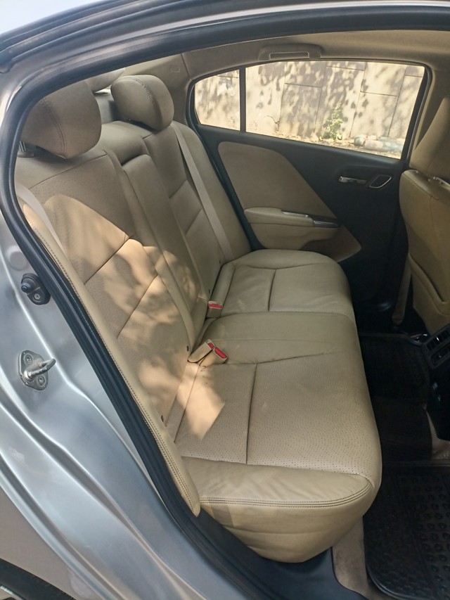 Second-hand 2018 Honda City i-VTEC CVT ZX for sale in New Delhi-12