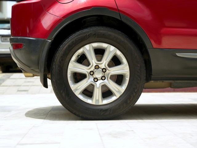 Second-hand 2018 Land Rover Range Rover Evoque 2.0 TD4 SE for sale in Jaipur-5