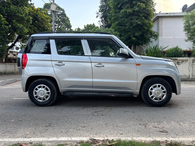 Second-hand 2018 Mahindra TUV 300 T6 Plus for sale in Agra-1