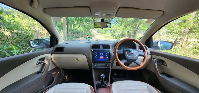 Second-hand 2012 Skoda Rapid 1.6 MPI Elegance for sale in Chennai-5